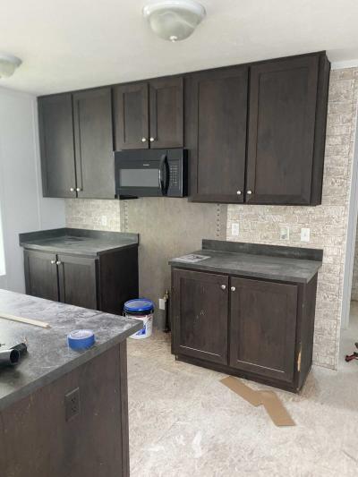 Mobile Home at 114 W 13th St Coal Valley, IL 61240