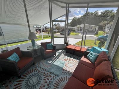 Photo 4 of 19 of home located at 7008 Harbor View Drive Leesburg, FL 34788