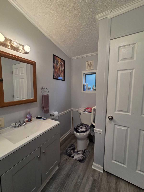 1988 Brookwood Manufactured Home
