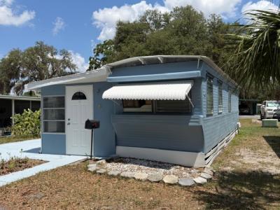 Photo 3 of 3 of home located at 38033 Hall Ave Zephyrhills, FL 33542