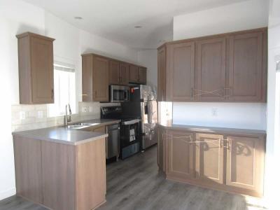 Photo 3 of 7 of home located at 1452 S Ellsworth Rd Mesa, AZ 85209