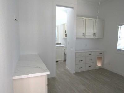 Photo 4 of 6 of home located at 1452 S Ellsworth Rd Mesa, AZ 85209