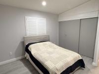 1988 HALLMARK YORKTOWN Manufactured Home