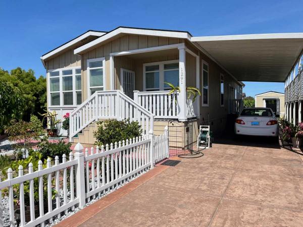 Photo 1 of 2 of home located at 1291 Sussex Way Hayward, CA 94544