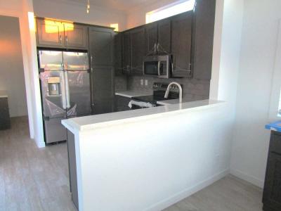 Photo 3 of 7 of home located at 1452 S Ellsworth Rd Mesa, AZ 85209