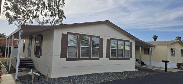 1997  Mobile Home For Sale