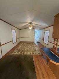 1997 Pine Grove Mobile Home