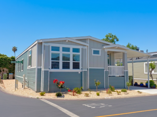 Photo 1 of 2 of home located at 1520 E Capitol Expy #34 San Jose, CA 95121