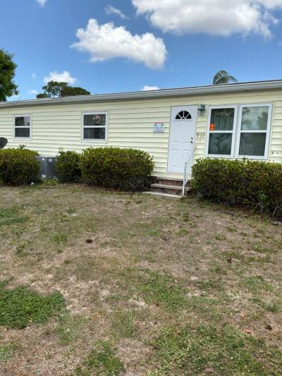 Mobile Home at 19157 Harbour Tree Ct, North Fort Myers, FL 33903