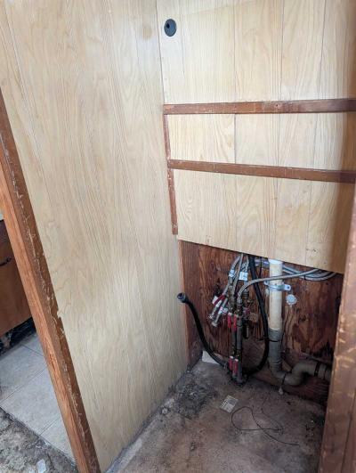 Photo 2 of 8 of home located at 10525 W Greenfield Avenue West Allis, WI 53214