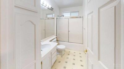 Photo 4 of 34 of home located at 913 Ironwood Lane Fountain Valley, CA 92708