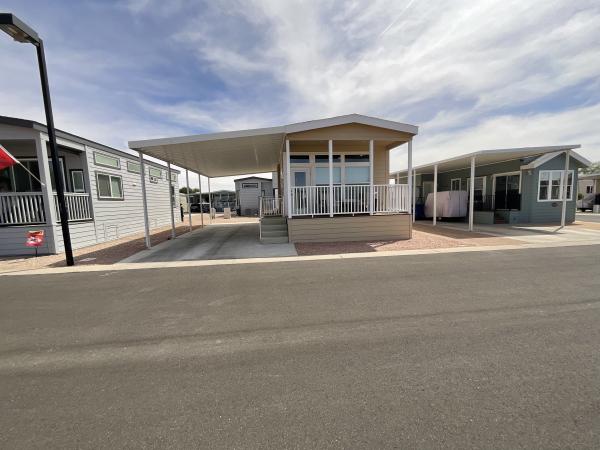 Photo 1 of 2 of home located at 6601 E. Us Highway 60 Gold Canyon, AZ 85118
