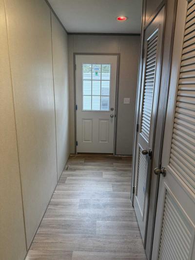 Photo 4 of 11 of home located at 1166 Lafayette Rd Lot E6 Medina, OH 44256