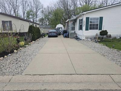 Photo 3 of 7 of home located at 2213 S. Sheeran Milford, MI 48381