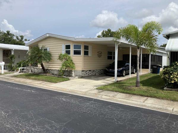 Photo 1 of 2 of home located at 100 Hampton Road, Lot 289 Clearwater, FL 33759