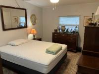 1987 Palm Harbor Manufactured Home