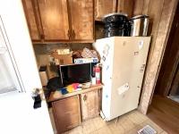 1984 BAIN Manufactured Home
