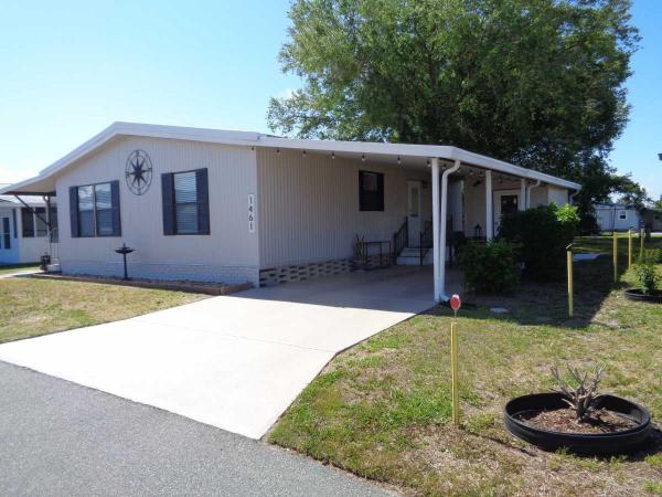 Photo 1 of 2 of home located at 1461 Gladiola Dr Lakeland, FL 33803