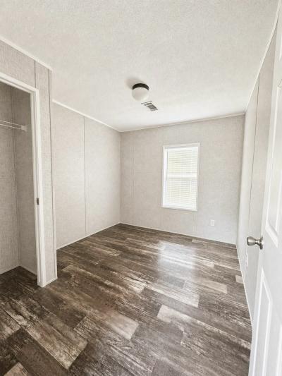 Photo 5 of 8 of home located at 2741 Environs Blv Orlando, FL 31818