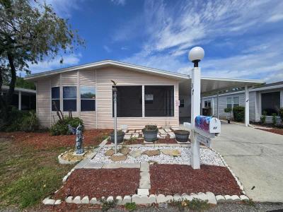 Photo 2 of 8 of home located at 37 Sargent St Haines City, FL 33844