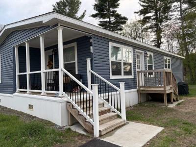 Photo 2 of 13 of home located at 121 Ballard Rd Gansevoort, NY 12831