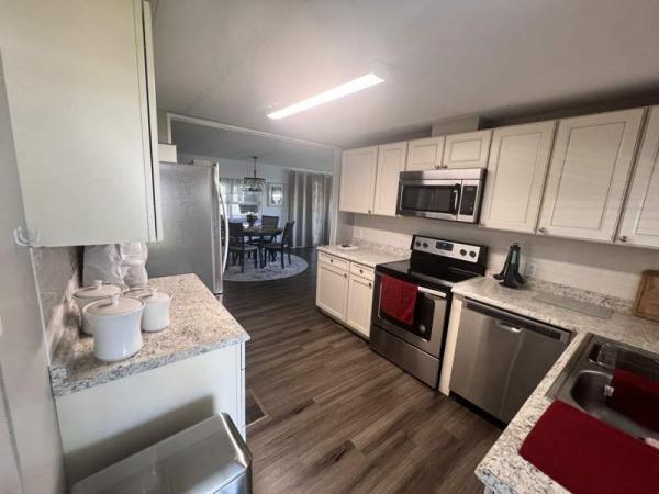 1974 IMPE Manufactured Home