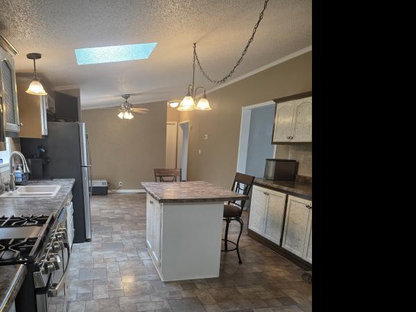 1998 Four Seasons Four Seasons Mobile Home