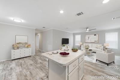Photo 5 of 18 of home located at 484 Stewart Dr Lady Lake, FL 32159