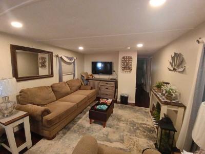 Photo 4 of 8 of home located at 2727 Us Hwy 441 S, Lot 35 Okeechobee, FL 34974