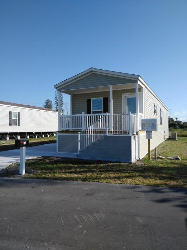 Photo 1 of 2 of home located at 123 Sandhill Boulevard Fort Pierce, FL 34982