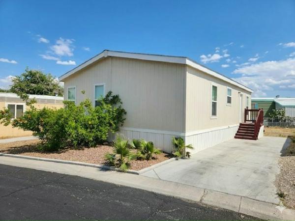 2021 Clayton - Buckeye AZ Mobile Home For Sale