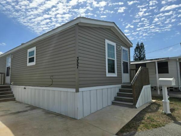 Photo 1 of 2 of home located at 3301 58th Avenue North, #357 Saint Petersburg, FL 33714