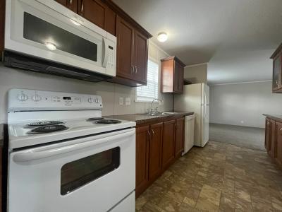 Mobile Home at 6111 N. Bellview Ave Lot Be6111 Kansas City, MO 64118