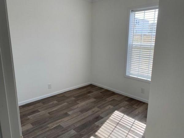 Photo 1 of 2 of home located at 5829 N. Bellview Ave Lot Be5829 Kansas City, MO 64118