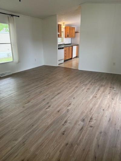 Photo 5 of 7 of home located at 3531 Windsor Woods Drive Wayland, MI 49348