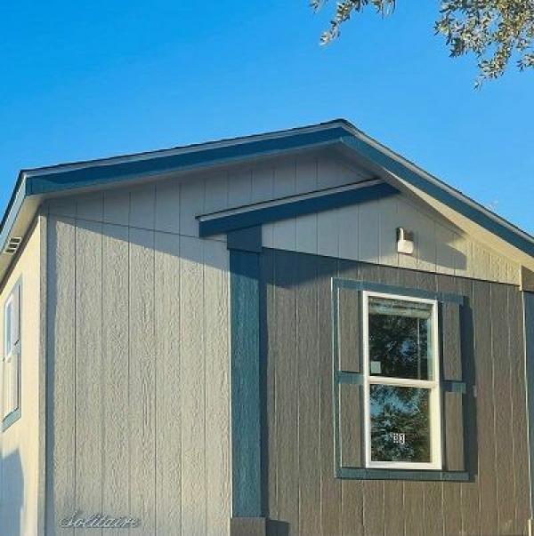 Photo 1 of 2 of home located at 13700 Judson Rd  #33 San Antonio, TX 78233