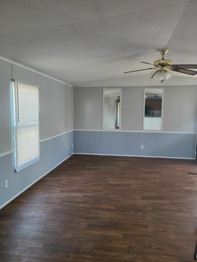 Mobile Home at 13700 Judson Rd  #32 San Antonio, TX 78233