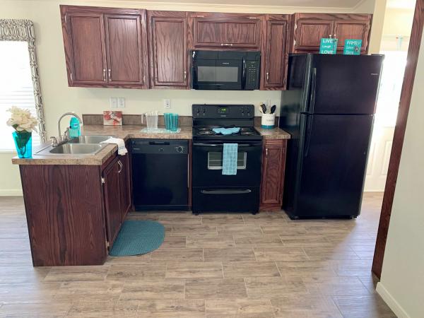 2020 Elliott Mobile Homes Solitaire Mobile Home