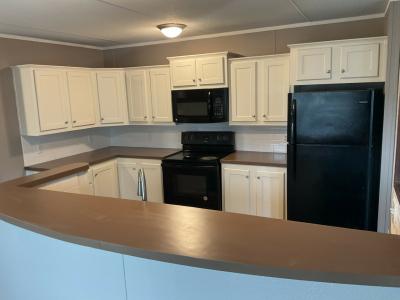 Photo 4 of 9 of home located at 181 Bridlewood Dr San Marcos, TX 78666