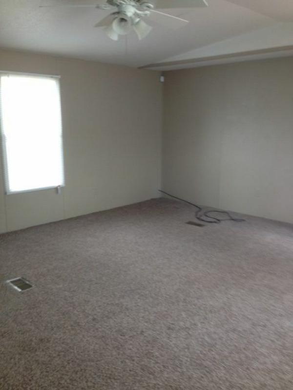 2005 Clayton Homes Inc Saratoga Mobile Home