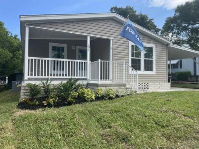 Mobile Home at 101 Lisa Dr. Mount Dora, FL 32757