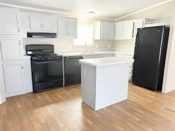 1998 Fleetwood Mobile Home For Sale