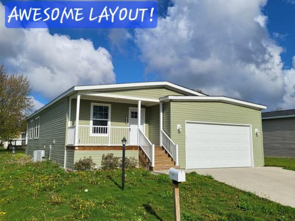 2022 Clayton - Middlebury Mobile Home For Sale