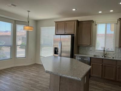 Photo 3 of 7 of home located at 3301 S Goldfield Road Lot 5013 Apache Junction, AZ 85119