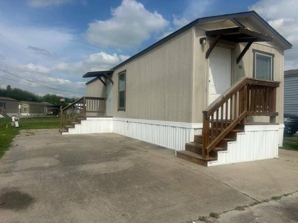 2022  Mobile Home For Sale