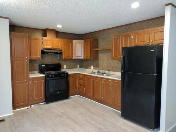 2020 LH166432-F  Home