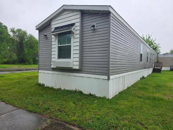 2018  Mobile Home For Sale