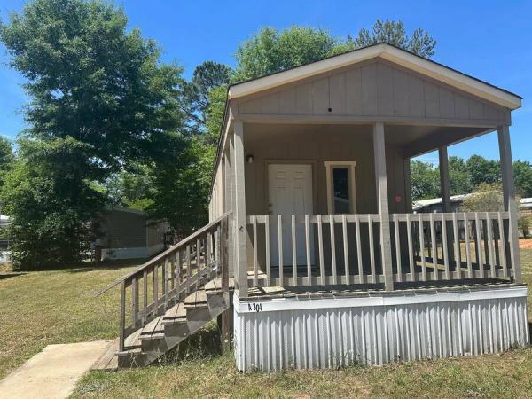 2020  Mobile Home For Sale