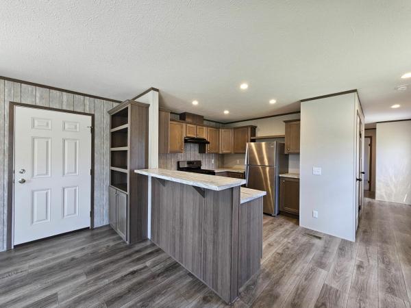 Photo 1 of 2 of home located at 21365 Chalet Dr., Site #125 Macomb, MI 48044