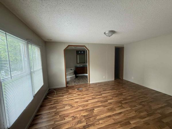 1999 Clayton Homes Inc Community Series Mobile Home
